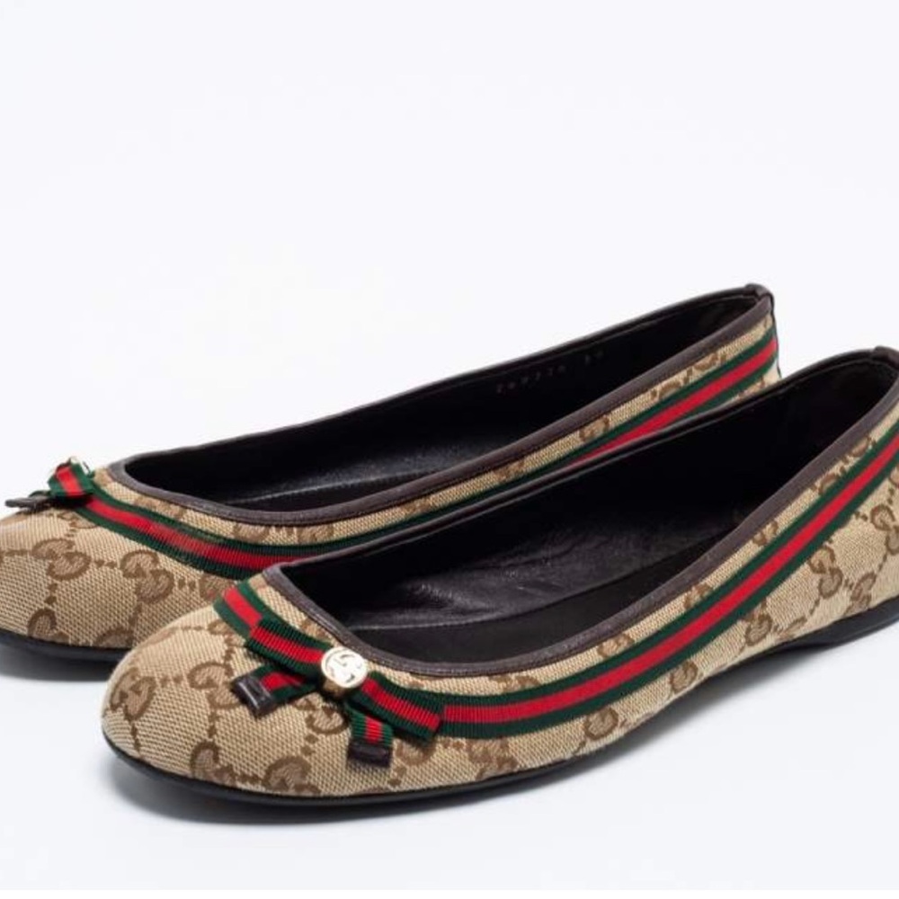 Gucci Women's Brown Logo Flats with Green and Red Stripe